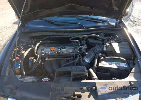 2010 Honda Accord 2.4 Ex из США, поврежденный, VIN 1HGCP2F73AA114449